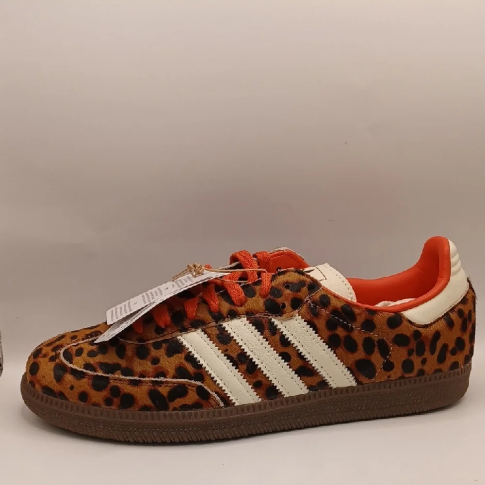 NEW Adidas Samba OG Cheetah Print Red/Creme Sneakers Womens Size 10 US JI2734 - Picture 7 of 16